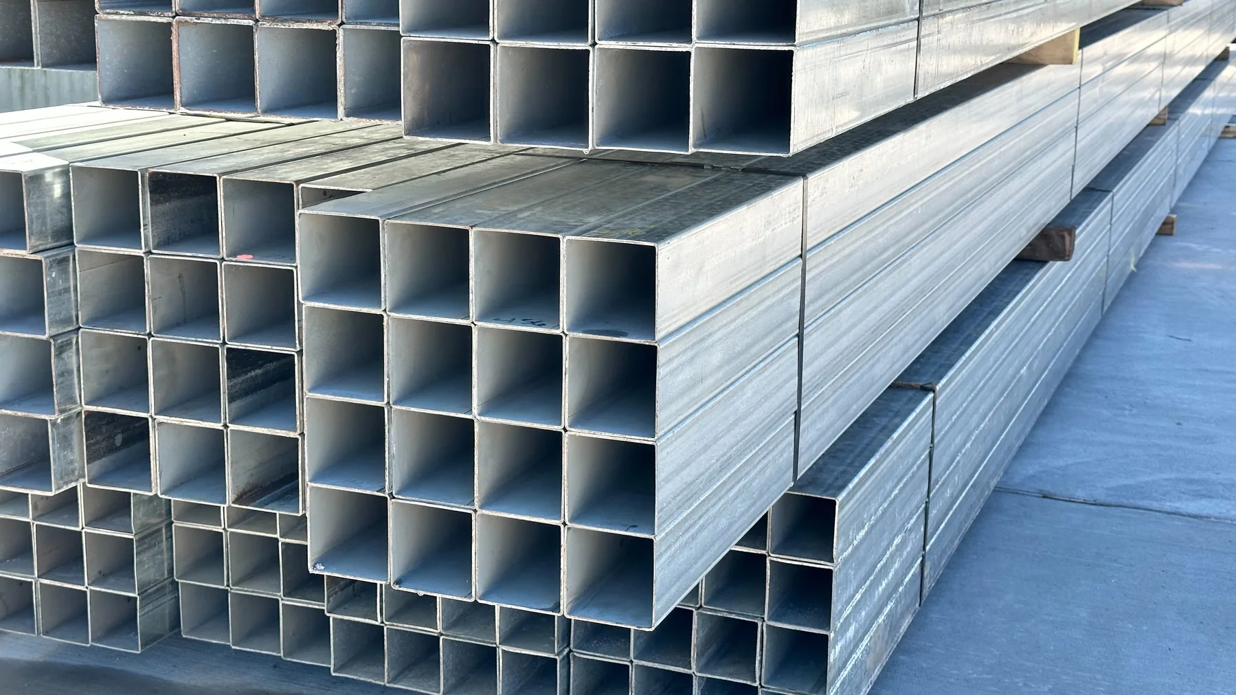 Online metals inventory ready for order
